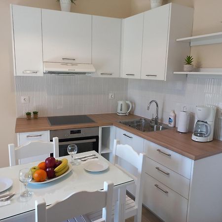 Villa Tina Country Beach Apartments Aharávi Kültér fotó