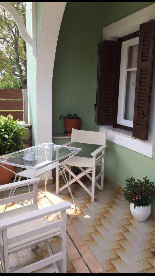 Villa Tina Country Beach Apartments Aharávi Kültér fotó
