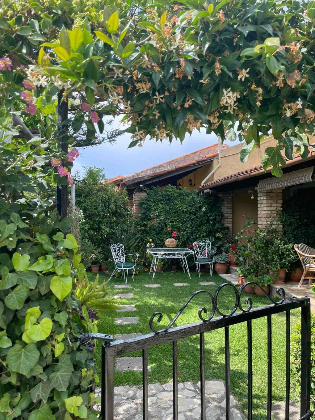 Villa Tina Country Beach Apartments Aharávi Szoba fotó
